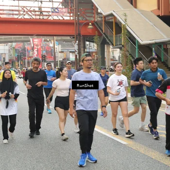 Runner Photo 4722020