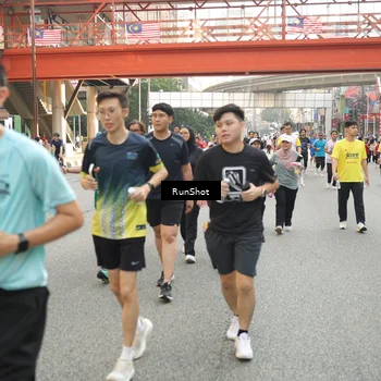 Runner Photo 4722050