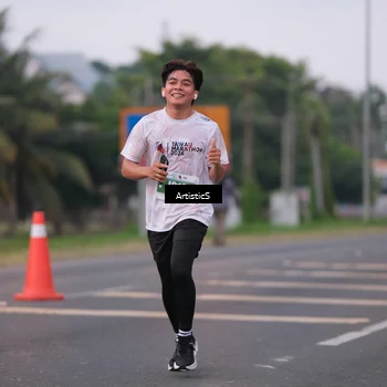 Runner Photo 4722248