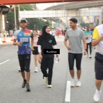 Runner Photo 4722384