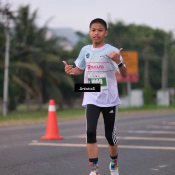 Runner Photo 4722565