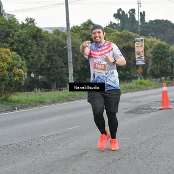 Runner Photo 4722617