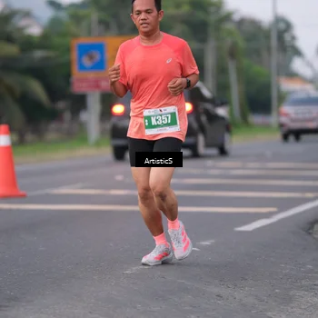 Runner Photo 4722684