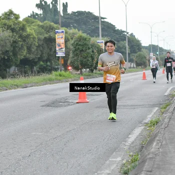 Runner Photo 4722694