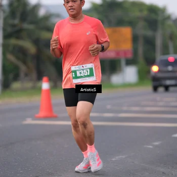 Runner Photo 4722752