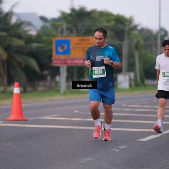 Runner Photo 4722794