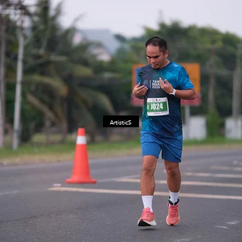 Runner Photo 4722979