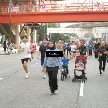 Runner Photo 4723100