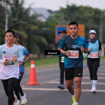 Runner Photo 4723263