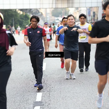 Runner Photo 4723618