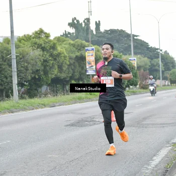 Runner Photo 4723723