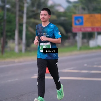 Runner Photo 4723935