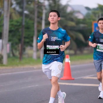 Runner Photo 4724043