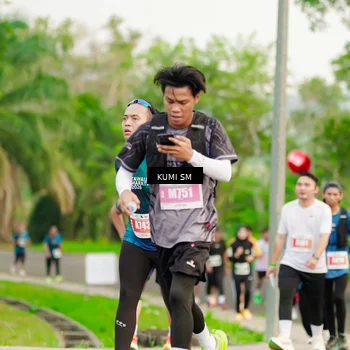 Runner Photo 4725084