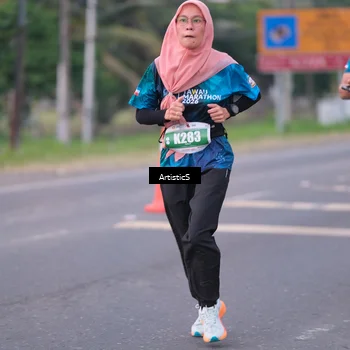 Runner Photo 4725111