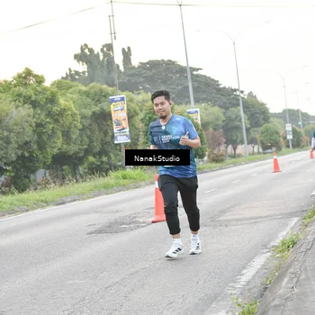 Runner Photo 4725115