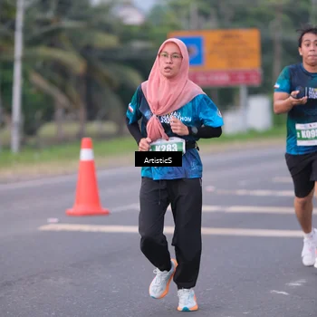 Runner Photo 4725135