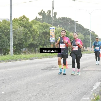 Runner Photo 4725175