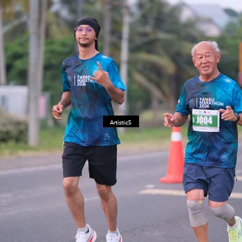 Runner Photo 4725210
