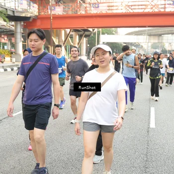 Runner Photo 4725335