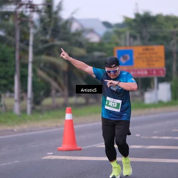 Runner Photo 4725344