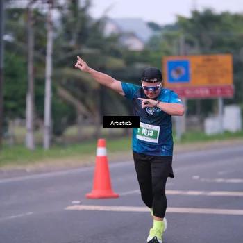 Runner Photo 4725360