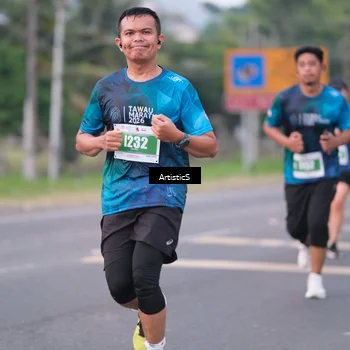 Runner Photo 4725452