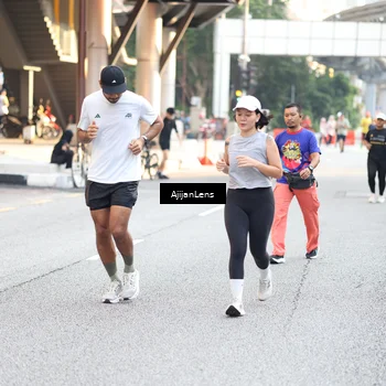 Runner Photo 4725606