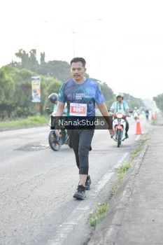 Runner Photo 4725679