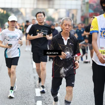 Runner Photo 4726275