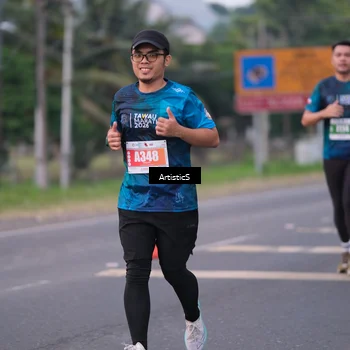 Runner Photo 4726305