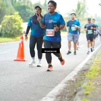 Runner Photo 4726356