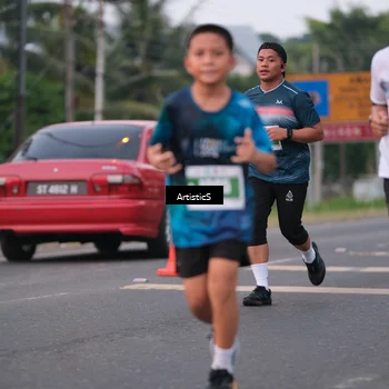 Runner Photo 4726466