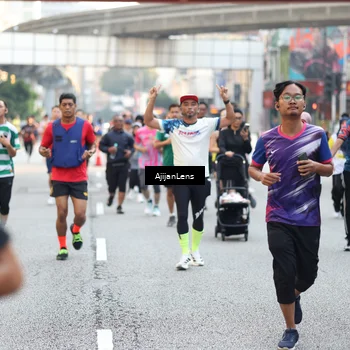 Runner Photo 4726530