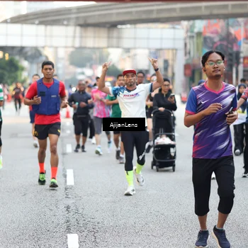 Runner Photo 4726542