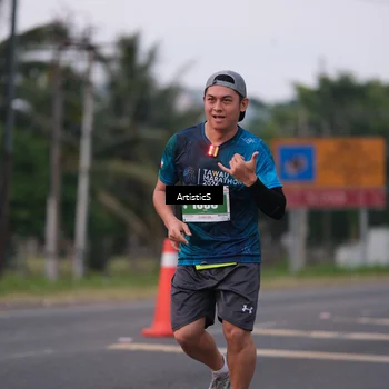 Runner Photo 4726630