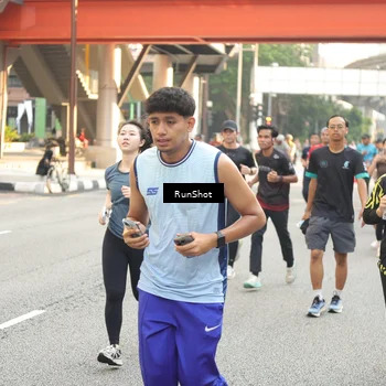 Runner Photo 4726671
