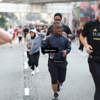 Runner Photo 4726698