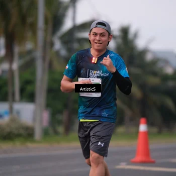 Runner Photo 4726735