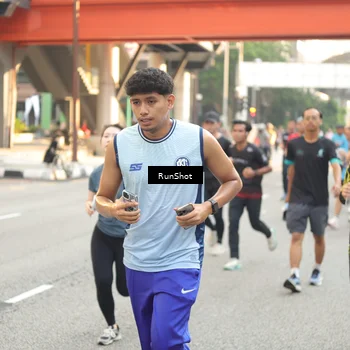 Runner Photo 4726848