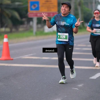 Runner Photo 4726937