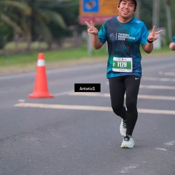 Runner Photo 4726965