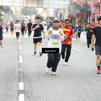 Runner Photo 4727068