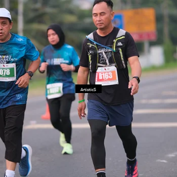 Runner Photo 4727368