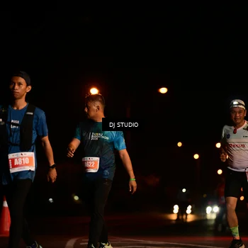 Runner Photo 4727379