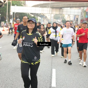 Runner Photo 4727451