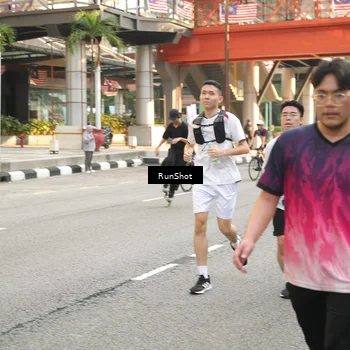 Runner Photo 4727556