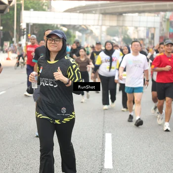 Runner Photo 4727593