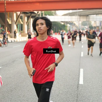 Runner Photo 4727656