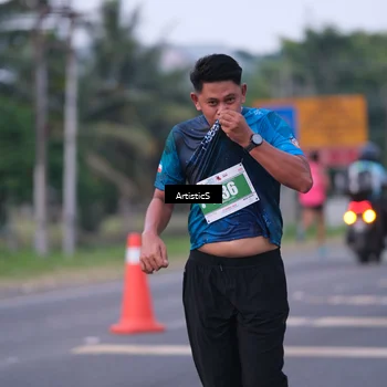 Runner Photo 4727819
